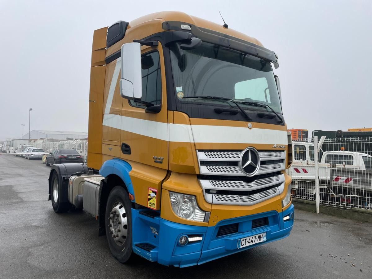 Mercedes Actros 1845 - Камион влекач: слика 2 Mercedes Actros 1845 - Камион влекач: слика 2
