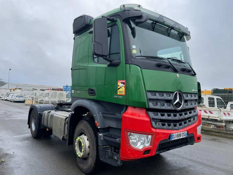 Mercedes Arocs 1845 - Камион влекач: слика 1 Mercedes Arocs 1845 - Камион влекач: слика 1