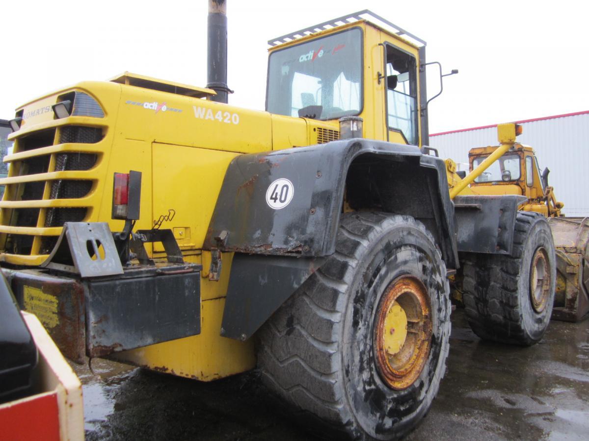 Komatsu WA420-3 active - Натоварувач на тркала: слика 2 Komatsu WA420-3 active - Натоварувач на тркала: слика 2