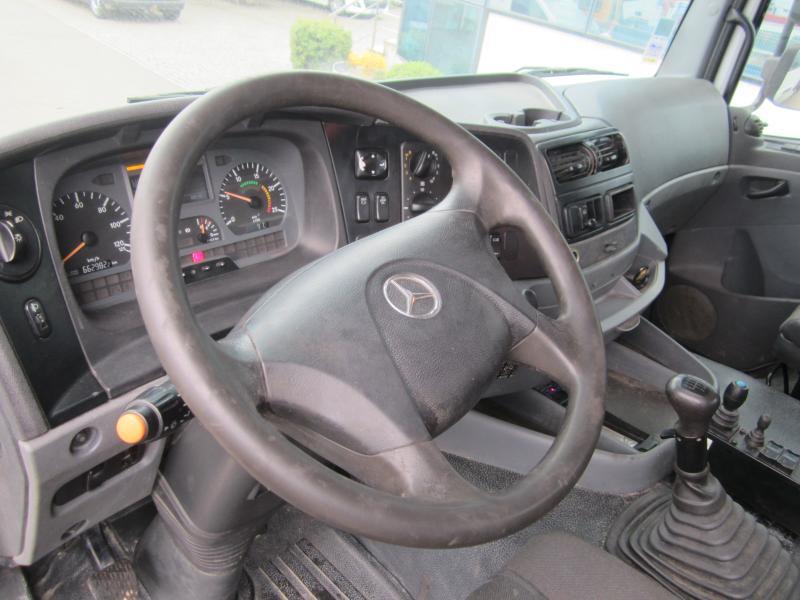 Камион со кука за подигање Mercedes Axor 3236: слика 10