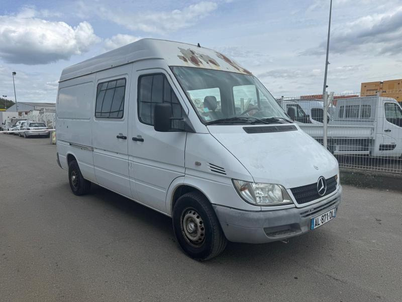 Mercedes Sprinter 308 CDI - Товарно комбе: слика 3 Mercedes Sprinter 308 CDI - Товарно комбе: слика 3