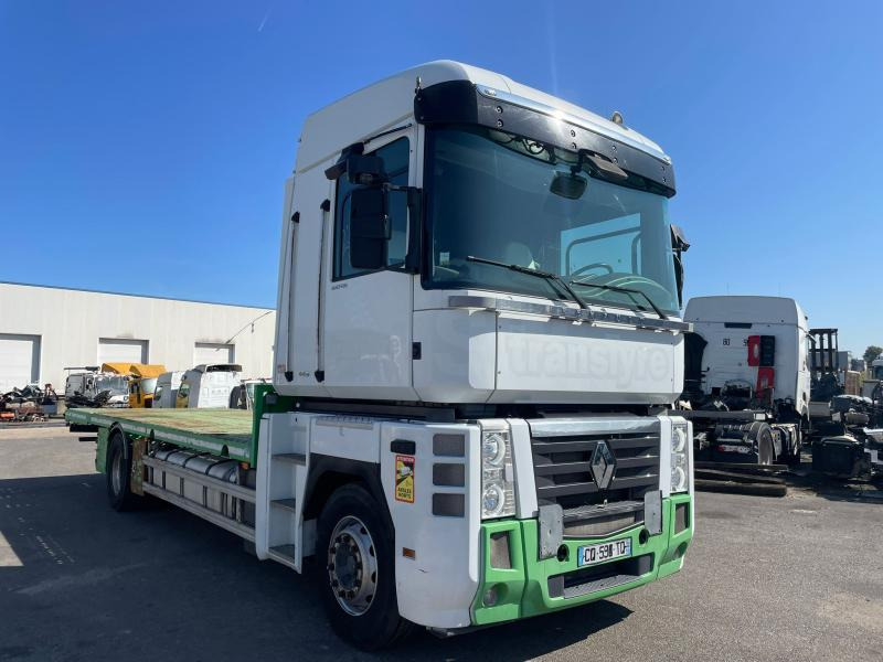 Renault Magnum 440 DXI - Камион со платформа: слика 1 Renault Magnum 440 DXI - Камион со платформа: слика 1