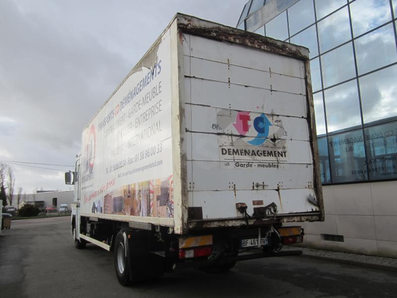 Renault Magnum 460.19 DXI - Камион сандучар: слика 5 Renault Magnum 460.19 DXI - Камион сандучар: слика 5