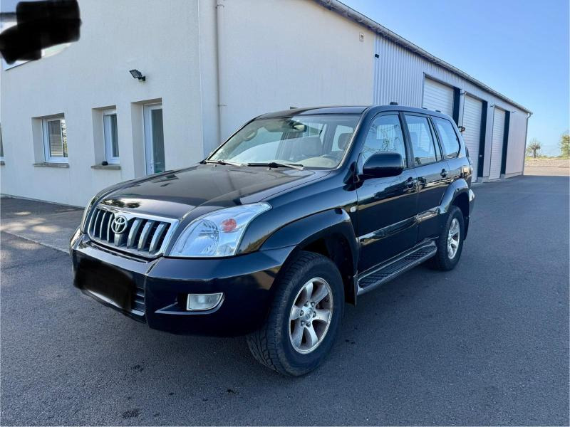 Toyota Land Cruiser - SUV: слика 1 Toyota Land Cruiser - SUV: слика 1