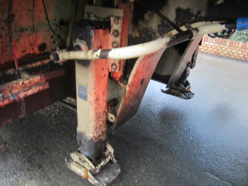 Полуприколка за низок утовар Trax: слика 16 Полуприколка за низок утовар Trax: слика 16