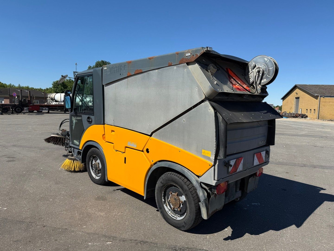 Hako Citymaster 2000 4x4 Euro 5 Kehrmaschine - Возило за метење: слика 4 Hako Citymaster 2000 4x4 Euro 5 Kehrmaschine - Возило за метење: слика 4
