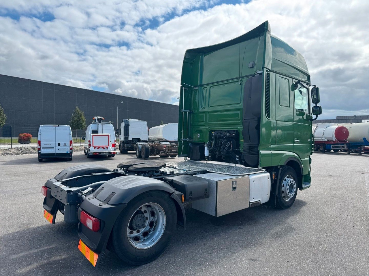 DAF XF 450 4x2 SSC Euro 6 - Камион влекач: слика 3 DAF XF 450 4x2 SSC Euro 6 - Камион влекач: слика 3