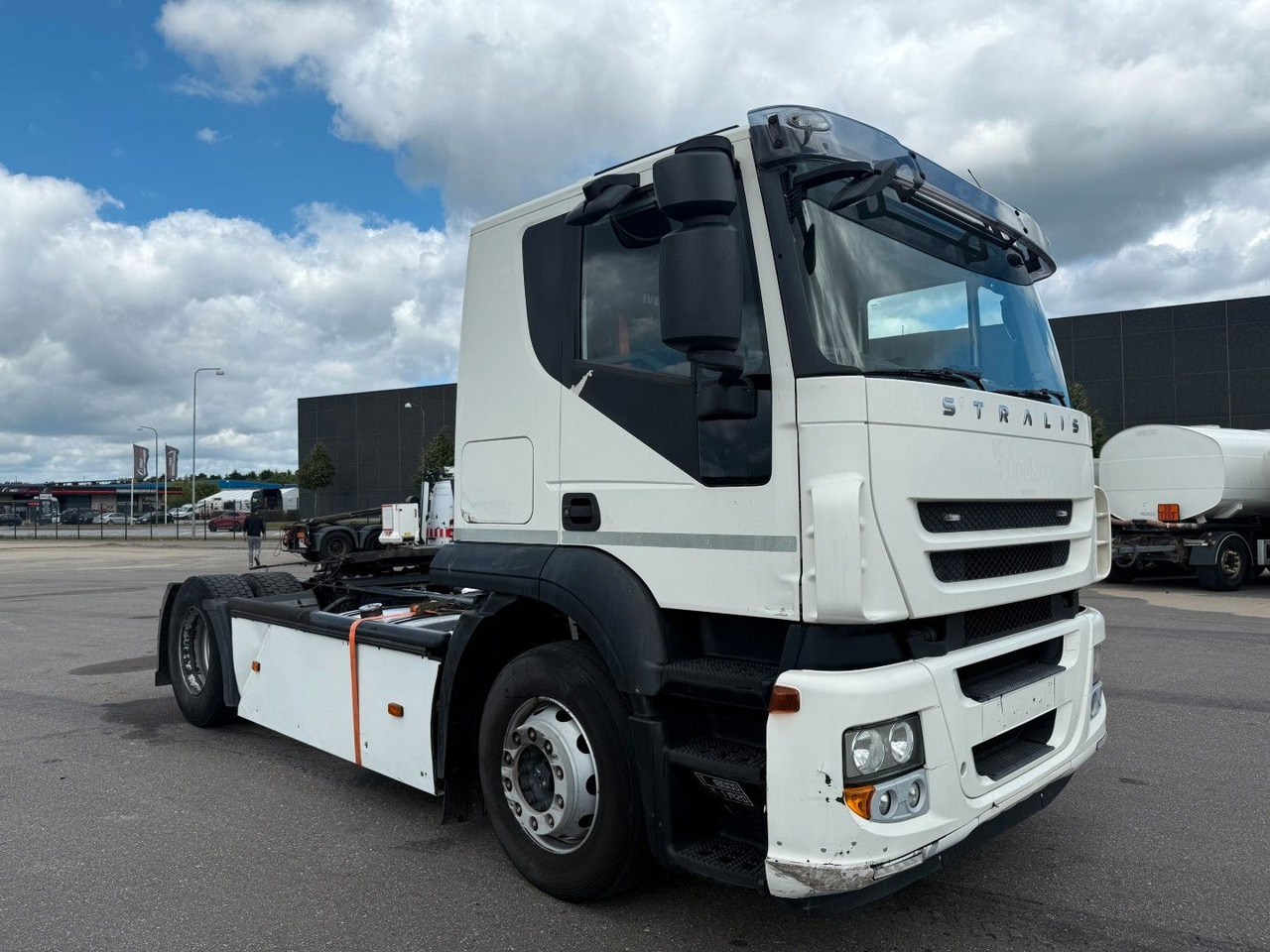 Iveco Stralis AT440S36T 4x2 - Камион влекач: слика 2 Iveco Stralis AT440S36T 4x2 - Камион влекач: слика 2