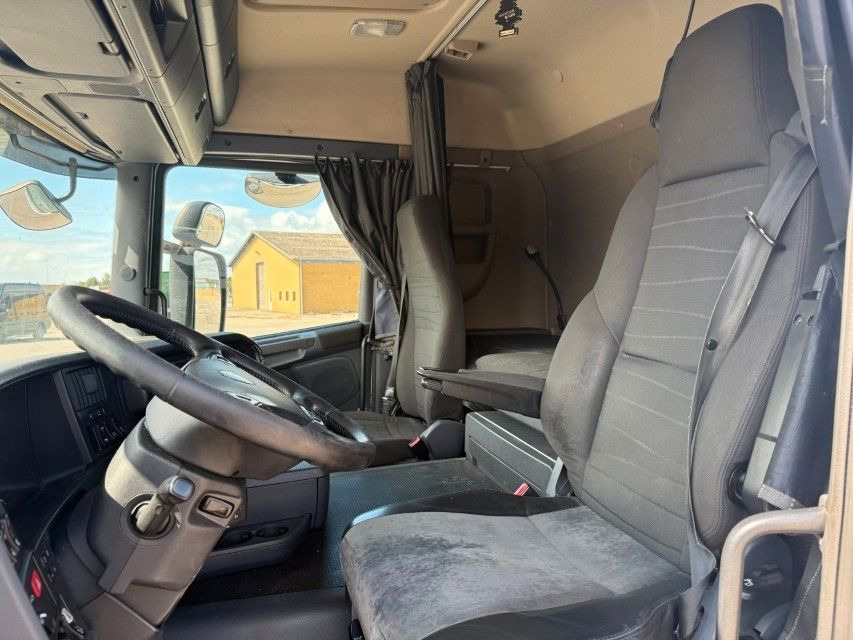 Scania G450 LB 8x2*6 MNB ADR Chassis / Retarder - Камион со кабинска шасија: слика 5 Scania G450 LB 8x2*6 MNB ADR Chassis / Retarder - Камион со кабинска шасија: слика 5