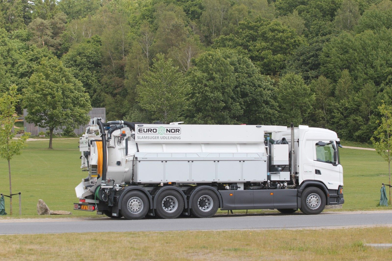 Scania G460 B8x4*4NBMN Bucher FlexLine CM140 - Вакуумски камион: слика 3 Scania G460 B8x4*4NBMN Bucher FlexLine CM140 - Вакуумски камион: слика 3