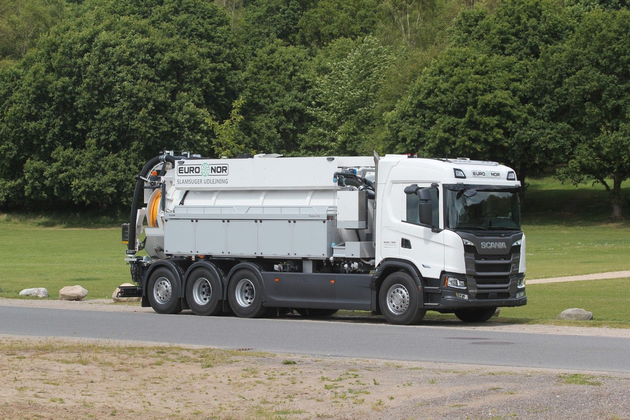 Scania G460 B8x4*4NBMN Bucher FlexLine CM140 - Вакуумски камион: слика 2 Scania G460 B8x4*4NBMN Bucher FlexLine CM140 - Вакуумски камион: слика 2