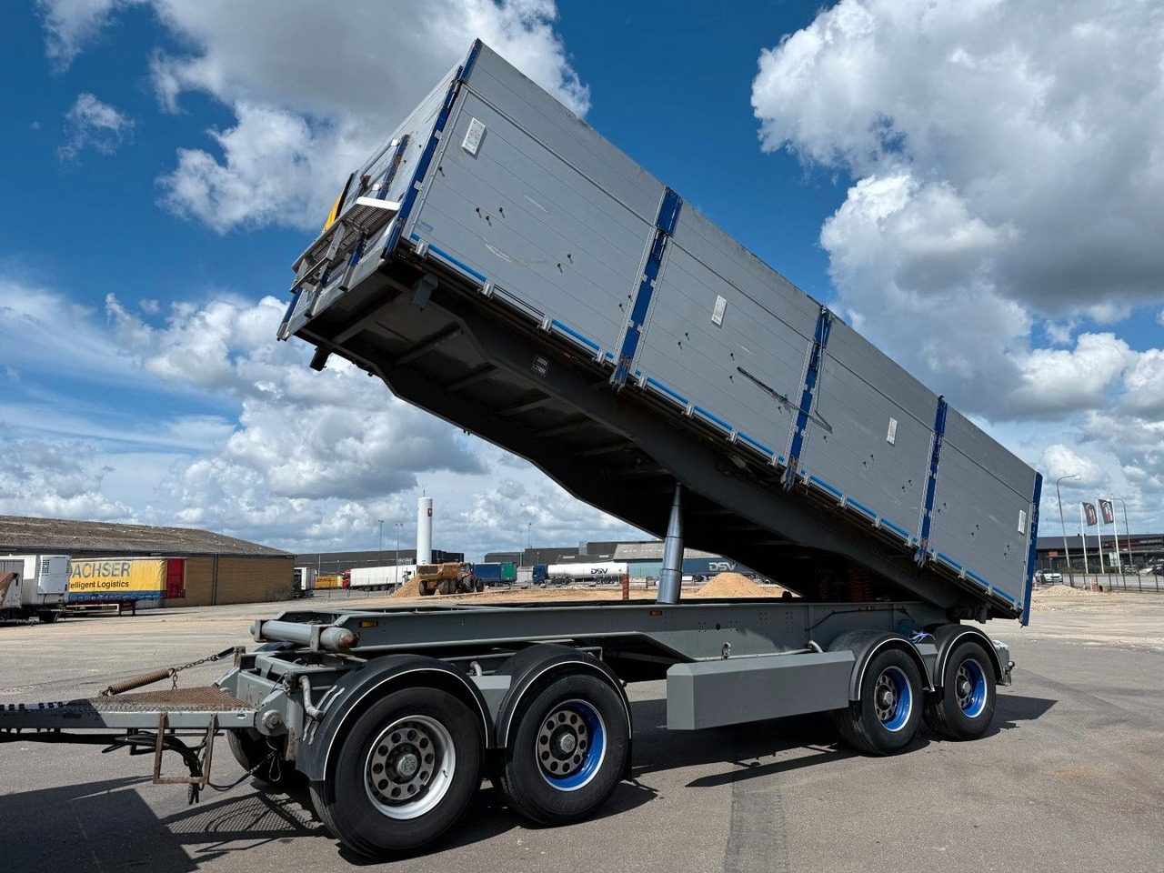 System Trailer 30 t. 3 site Graintipper / Kipper - Кипер приколка: слика 5 System Trailer 30 t. 3 site Graintipper / Kipper - Кипер приколка: слика 5