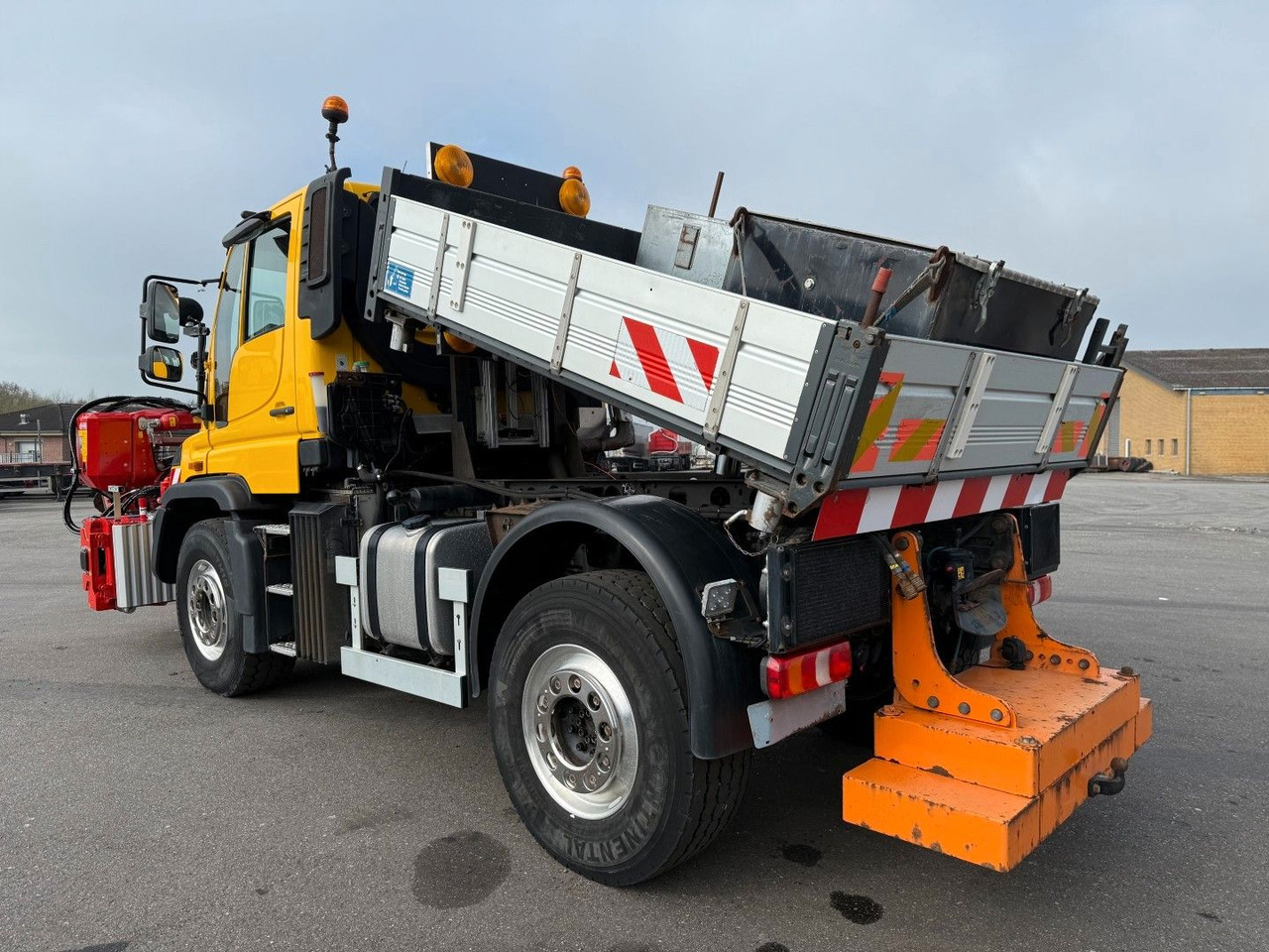 Unimog U427 4x4 Tipper / Kipper / Dücker Fräse BRS 15 - Кипер: слика 5 Unimog U427 4x4 Tipper / Kipper / Dücker Fräse BRS 15 - Кипер: слика 5