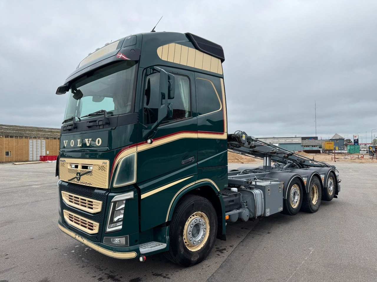 Volvo FH 500 8x2*6 Tipper Euro 6 - Кипер: слика 1 Volvo FH 500 8x2*6 Tipper Euro 6 - Кипер: слика 1