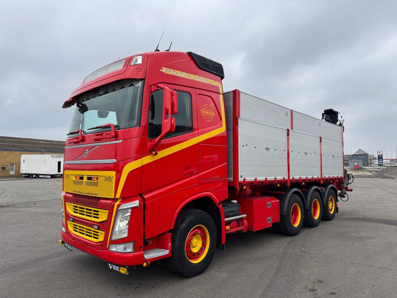 Volvo FH500 8x4*4 Tipper / Kipper (No Crane) - Кипер: слика 1 Volvo FH500 8x4*4 Tipper / Kipper (No Crane) - Кипер: слика 1