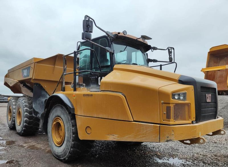 Caterpillar 740GC - Зглобен истоварувач: слика 3 Caterpillar 740GC - Зглобен истоварувач: слика 3