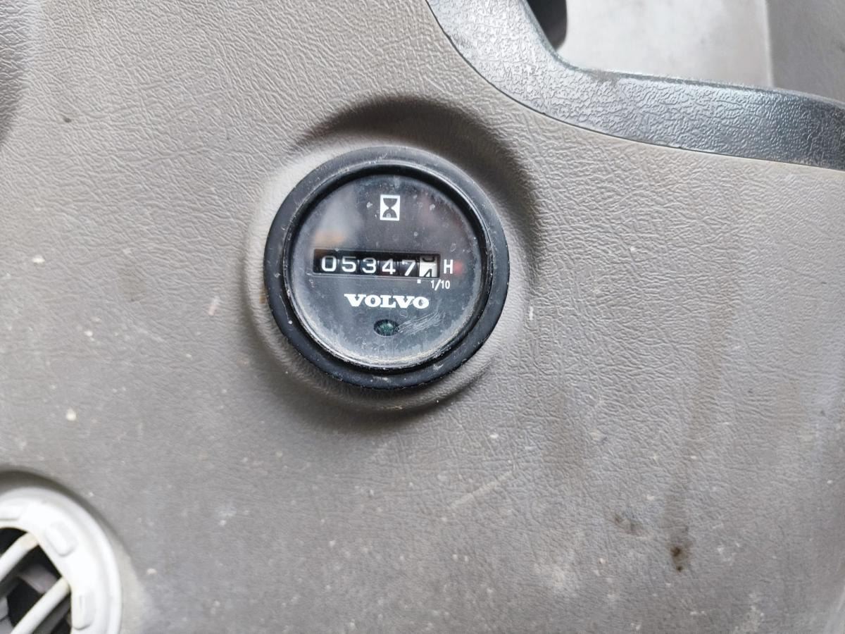 Volvo EC55C - Мини багер: слика 5 Volvo EC55C - Мини багер: слика 5