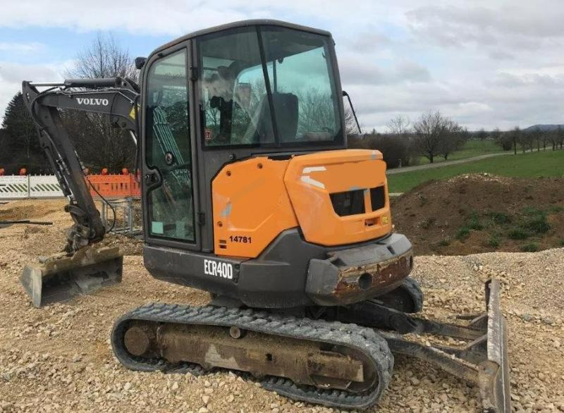 Volvo ECR40D - Мини багер: слика 1 Volvo ECR40D - Мини багер: слика 1