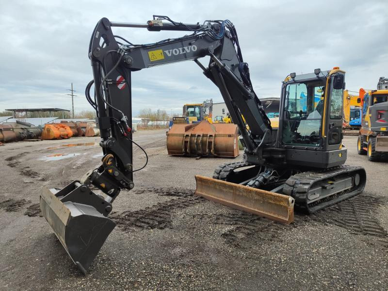 Volvo ECR88D Pro - Мини багер: слика 2 Volvo ECR88D Pro - Мини багер: слика 2
