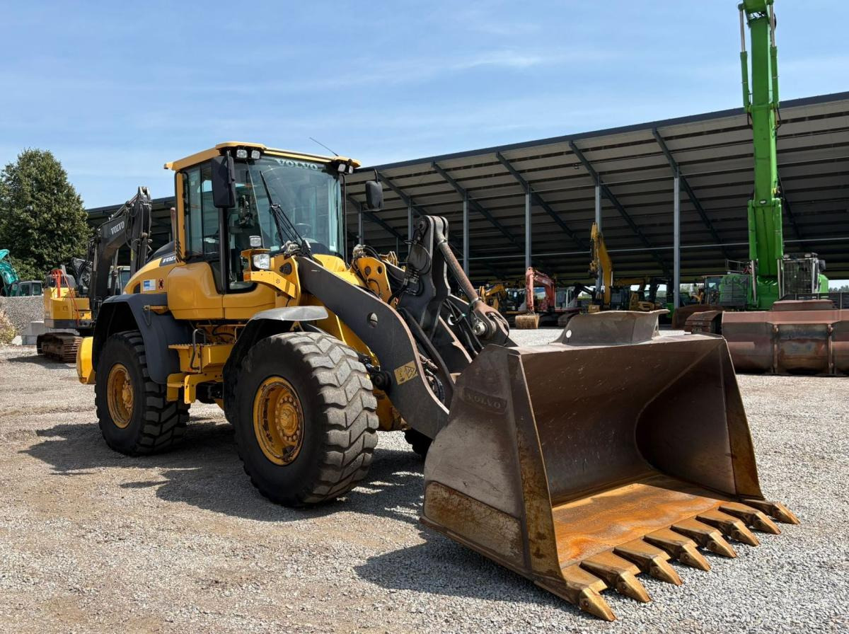 Volvo L90H - Натоварувач на тркала: слика 3 Volvo L90H - Натоварувач на тркала: слика 3