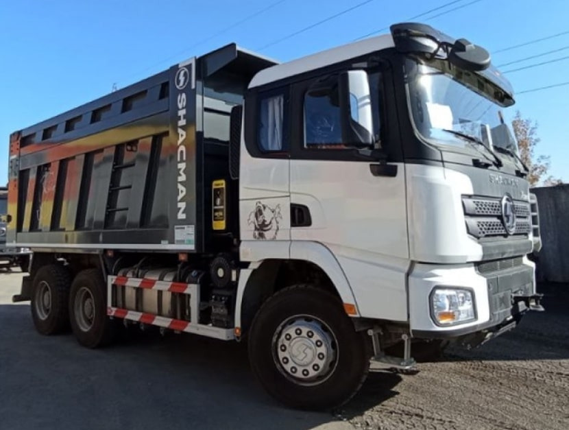 SHACMAN - Камион со церада: слика 1 SHACMAN - Камион со церада: слика 1