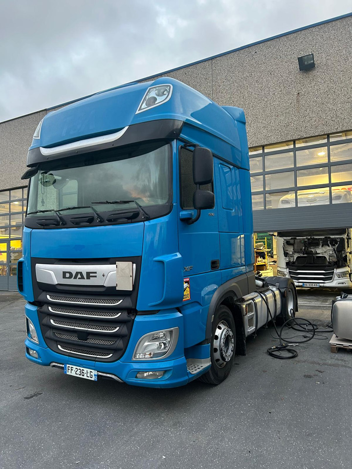 DAF XF 530 - Камион влекач: слика 2 DAF XF 530 - Камион влекач: слика 2
