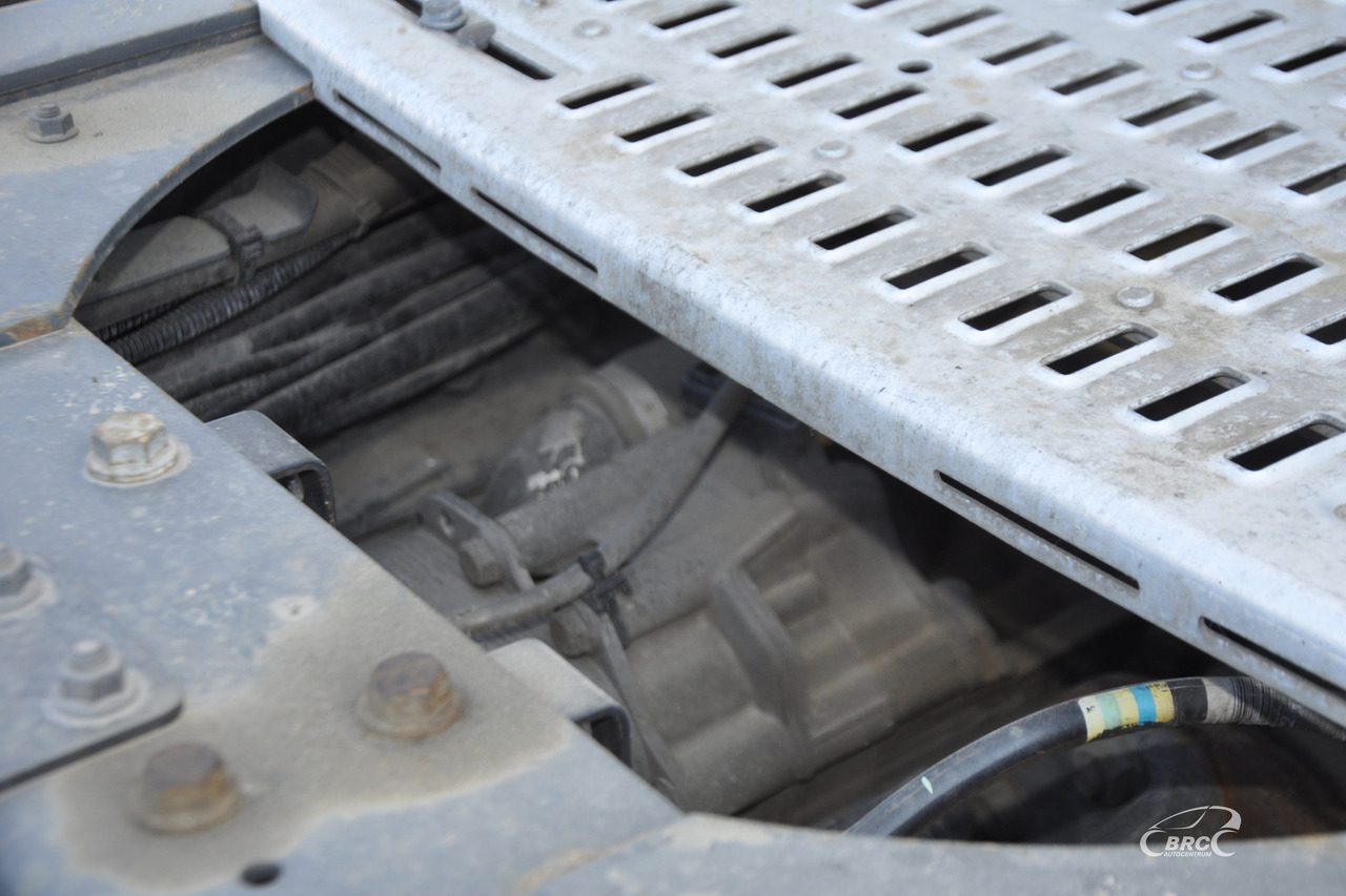 Камион влекач DAF XF 530FT: слика 7