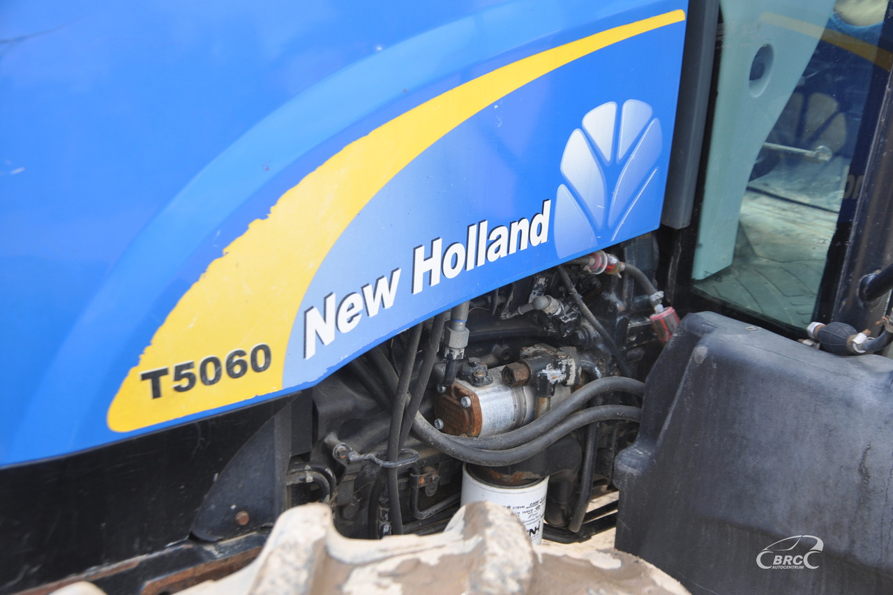 Трактор New Holland T5060: слика 17