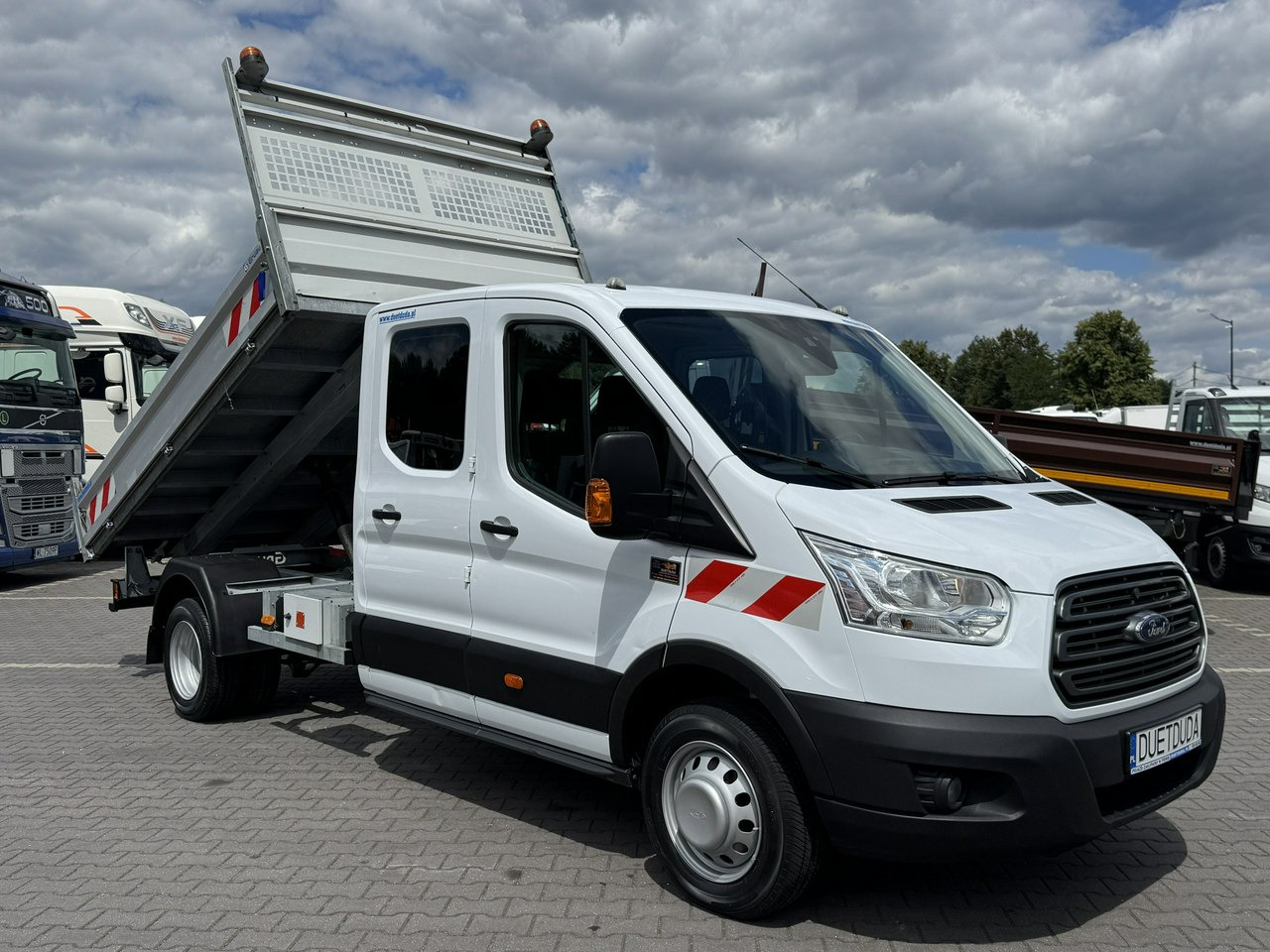Ford Transit - Комби кипер: слика 4 Ford Transit - Комби кипер: слика 4