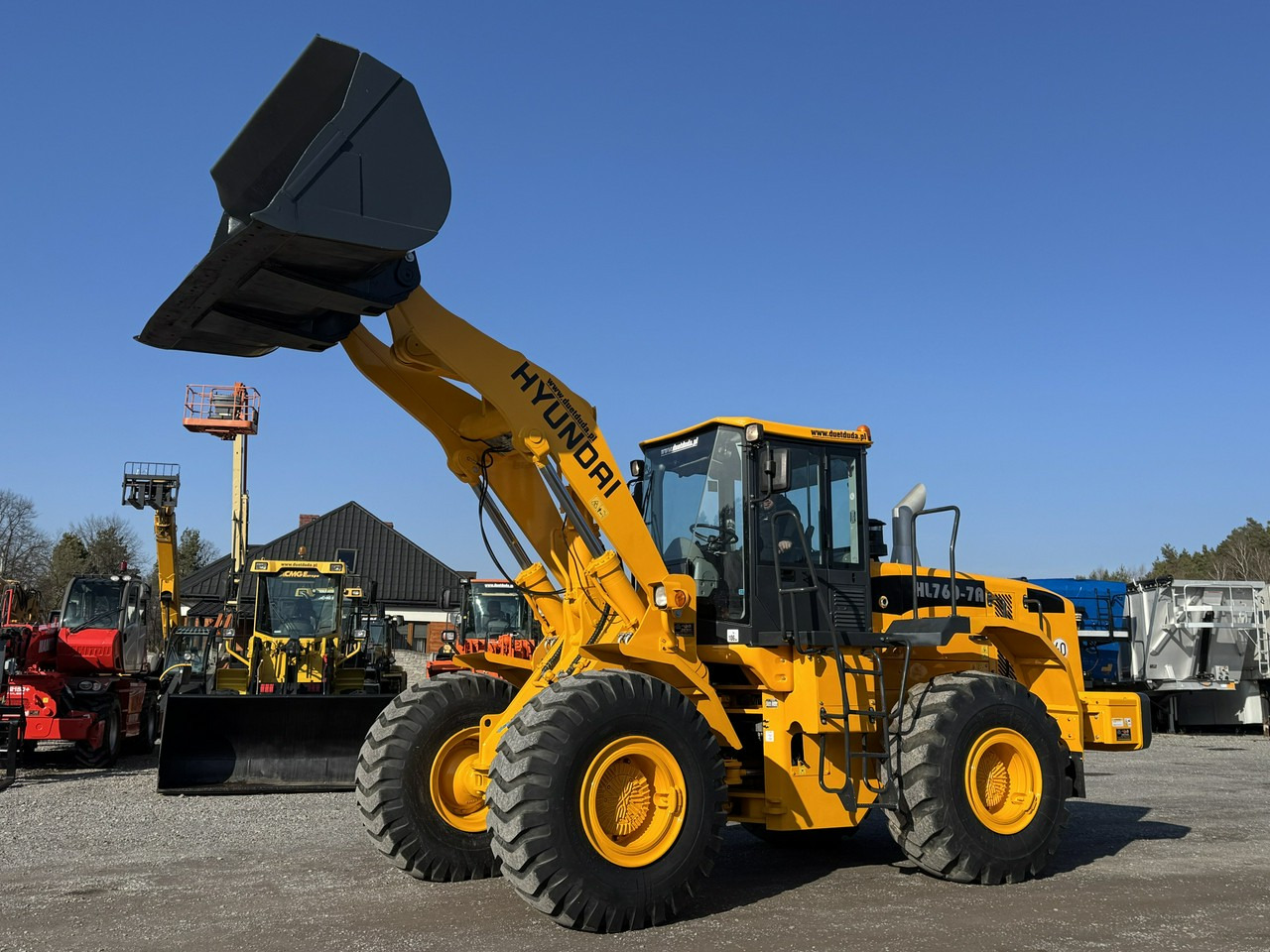 Hyundai HL760-7A Centralne Smarowanie waga-18 ton - Натоварувач на тркала: слика 1 Hyundai HL760-7A Centralne Smarowanie waga-18 ton - Натоварувач на тркала: слика 1