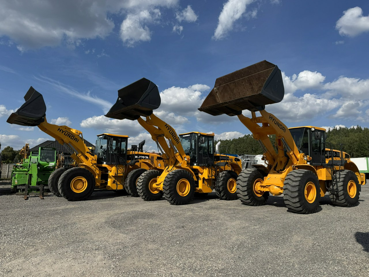 Hyundai HL770-7A - Натоварувач на тркала: слика 1 Hyundai HL770-7A - Натоварувач на тркала: слика 1