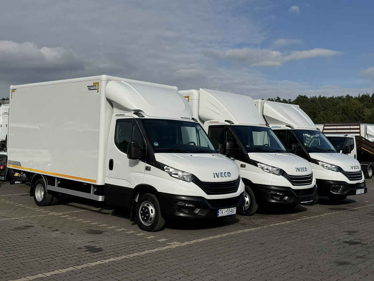 Iveco Daily 35C16 V - Комбе фургон: слика 1 Iveco Daily 35C16 V - Комбе фургон: слика 1