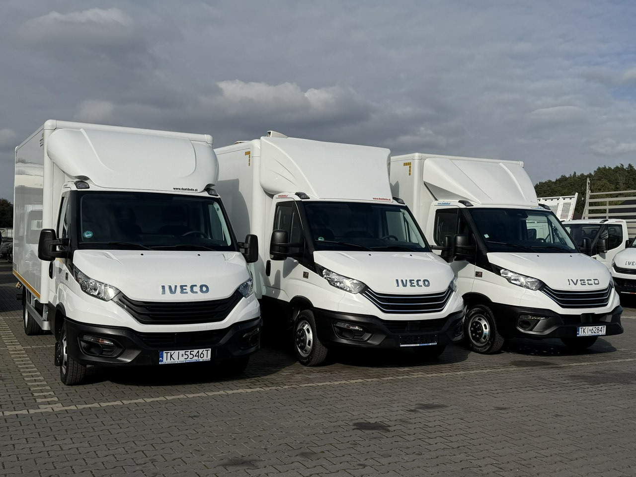 Iveco Daily 35C16 V - Комбе фургон: слика 1 Iveco Daily 35C16 V - Комбе фургон: слика 1