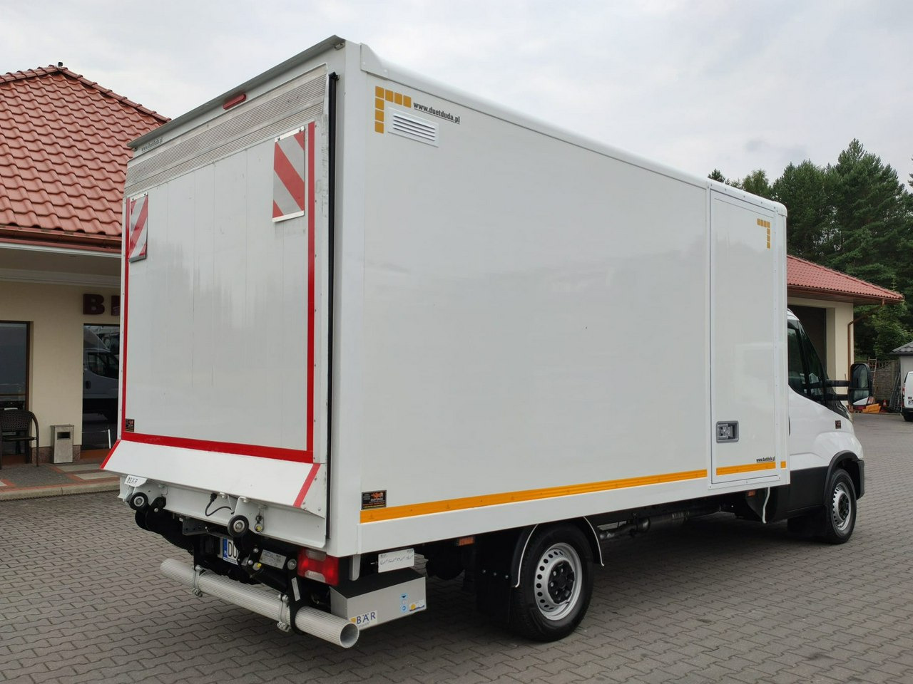 Iveco Daily 35S16S V - Комбе фургон: слика 5 Iveco Daily 35S16S V - Комбе фургон: слика 5