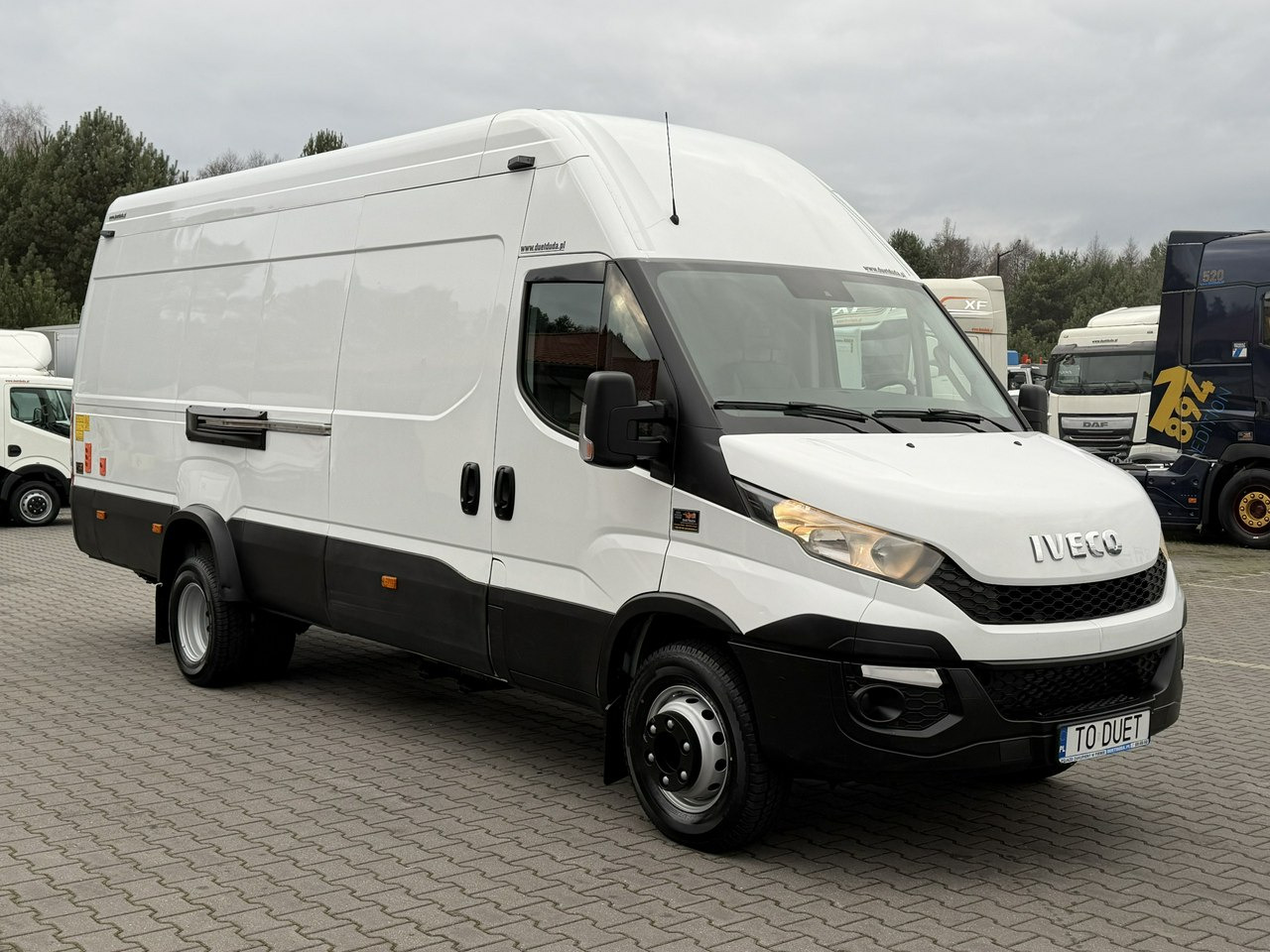 Iveco Daily 70C18 V H - Товарно комбе: слика 1 Iveco Daily 70C18 V H - Товарно комбе: слика 1