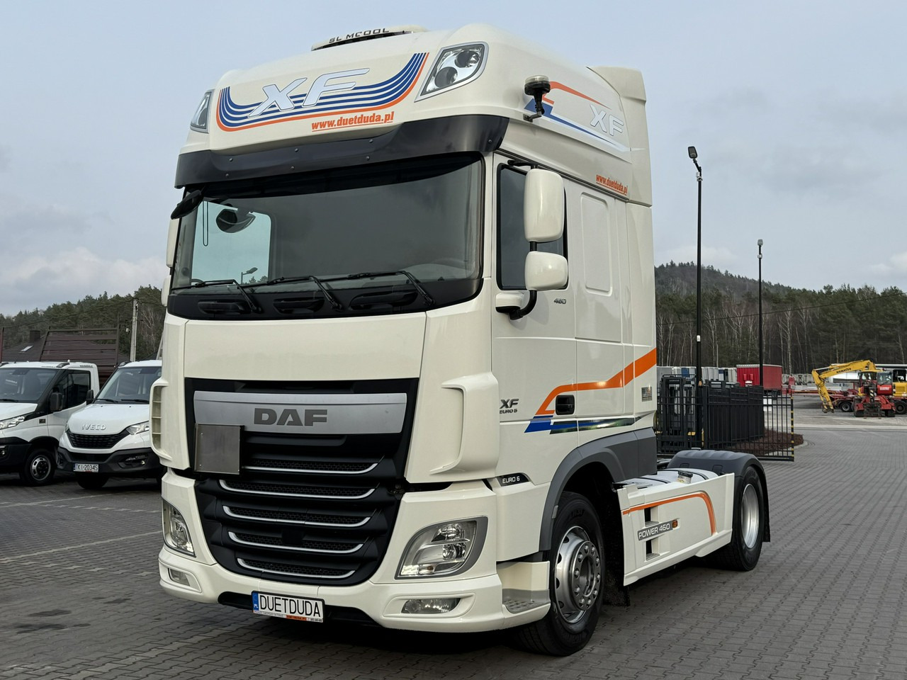 DAF XF 460 SSC E6 Standard Klima Postojowa - Камион влекач: слика 3 DAF XF 460 SSC E6 Standard Klima Postojowa - Камион влекач: слика 3
