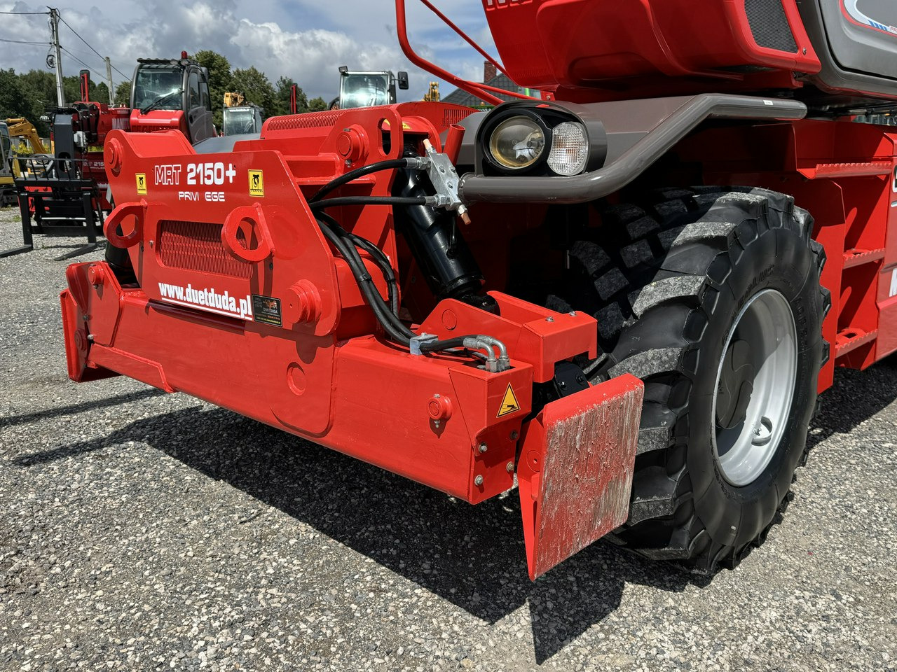 Manitou MRT 2150 + ROTO Ładowarka Teleskopowa Obrotowa - Телескопски ракувач: слика 5 Manitou MRT 2150 + ROTO Ładowarka Teleskopowa Obrotowa - Телескопски ракувач: слика 5