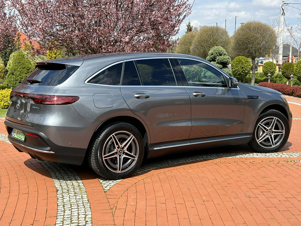 SUV Mercedes EQC: слика 12 SUV Mercedes EQC: слика 12