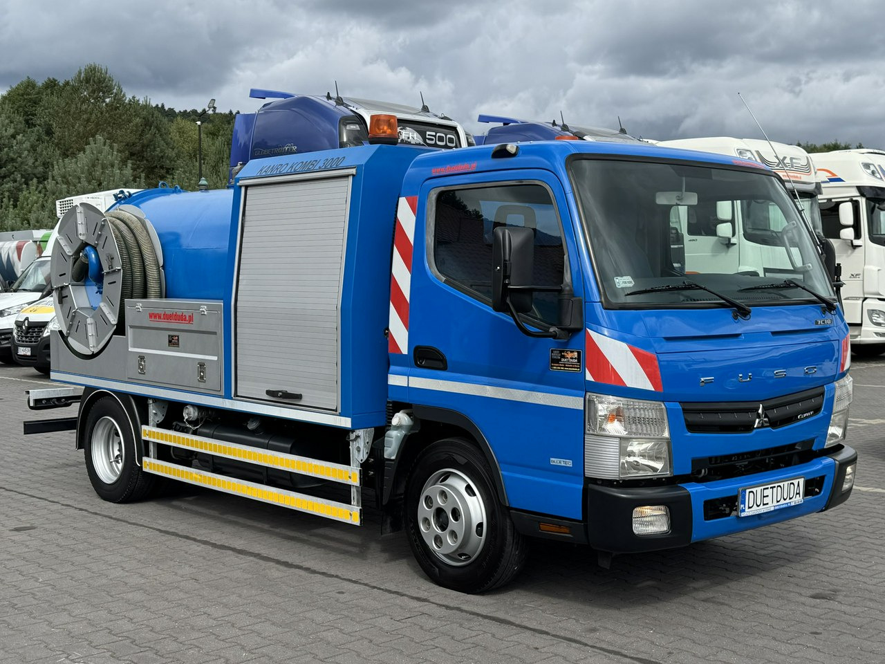 Mitsubishi Canter 7C18 3.0/150 KM Asenizcyjny - Вакуумски камион: слика 1 Mitsubishi Canter 7C18 3.0/150 KM Asenizcyjny - Вакуумски камион: слика 1