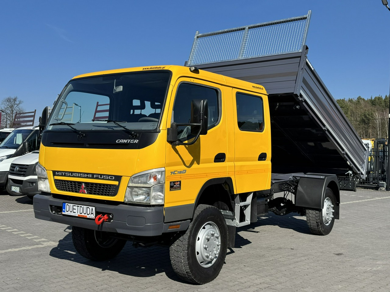 Mitsubishi Canter Fuso 4x4 17C18D 4.9/180KM Wywrotka 3-stronna - Кипер: слика 3 Mitsubishi Canter Fuso 4x4 17C18D 4.9/180KM Wywrotka 3-stronna - Кипер: слика 3