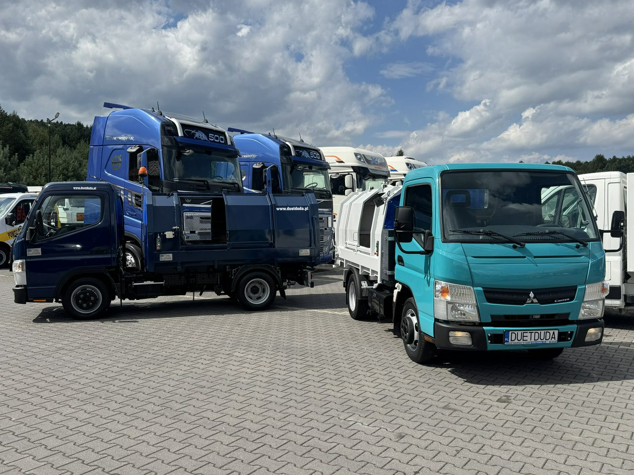 Mitsubishi Canter - Камион за ѓубре: слика 4 Mitsubishi Canter - Камион за ѓубре: слика 4