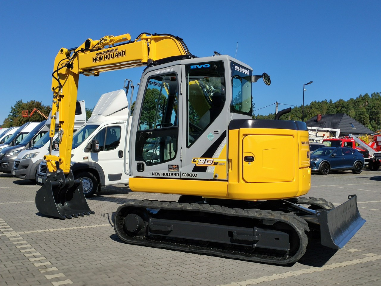 New Holland E90B SR -2 Gąsienicowa 10ton - Мини багер: слика 5 New Holland E90B SR -2 Gąsienicowa 10ton - Мини багер: слика 5