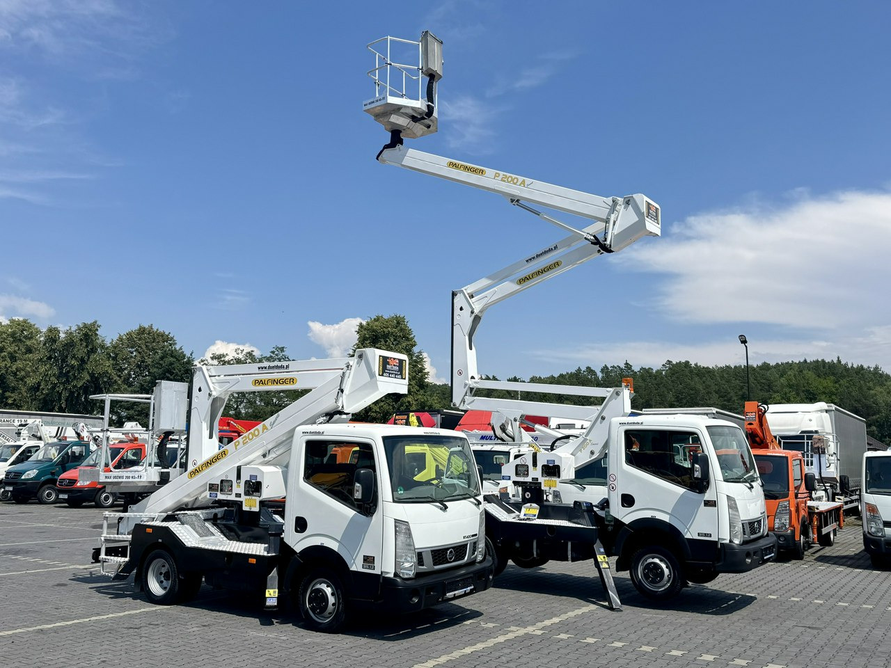 Nissan Cabstar - Камион со подигачка кошница: слика 1 Nissan Cabstar - Камион со подигачка кошница: слика 1