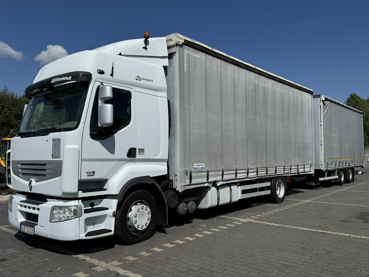 Renault Premium 380 DXi Euro 5 Firana 19 Palet Dach Zsuwany 18ton DMC - Камион со церада: слика 1 Renault Premium 380 DXi Euro 5 Firana 19 Palet Dach Zsuwany 18ton DMC - Камион со церада: слика 1