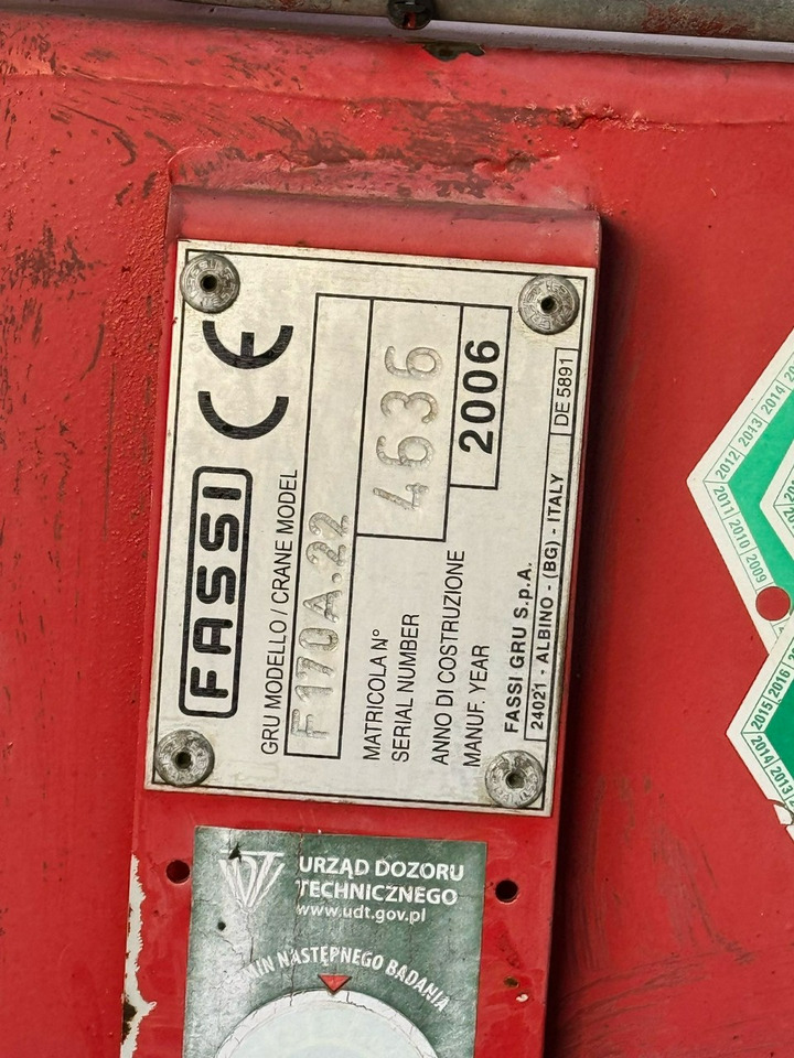 Scania 124L 420 6x2 Retarder HDS FASSI F170 Budowlanka - Камион со платформа, Камион со кран: слика 5 Scania 124L 420 6x2 Retarder HDS FASSI F170 Budowlanka - Камион со платформа, Камион со кран: слика 5