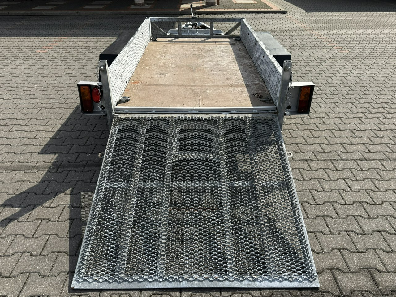 Titan Ciężarowa Pod minikoparkę sprzęt budowlany 2-osiowa Super Stan - Приколка за градежни машини: слика 5 Titan Ciężarowa Pod minikoparkę sprzęt budowlany 2-osiowa Super Stan - Приколка за градежни машини: слика 5