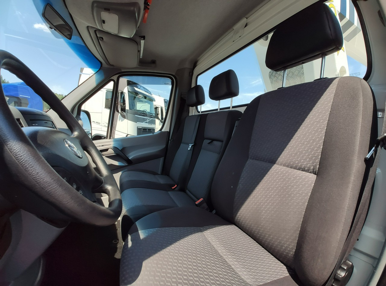 Камион со подигачка кошница Volkswagen Crafter: слика 41