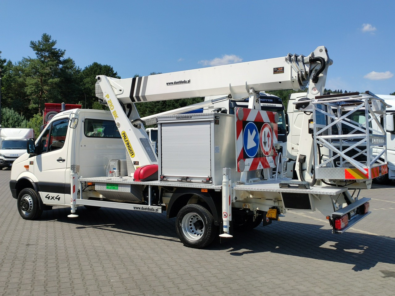 Камион со подигачка кошница Volkswagen Crafter: слика 9