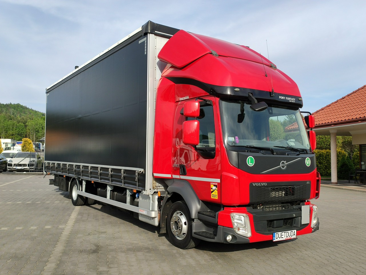 Volvo FL12.240 E6 Firana Tył Drzwi Dach Zsuwany Bogato Wyposażony !!! - Камион со церада: слика 3 Volvo FL12.240 E6 Firana Tył Drzwi Dach Zsuwany Bogato Wyposażony !!! - Камион со церада: слика 3