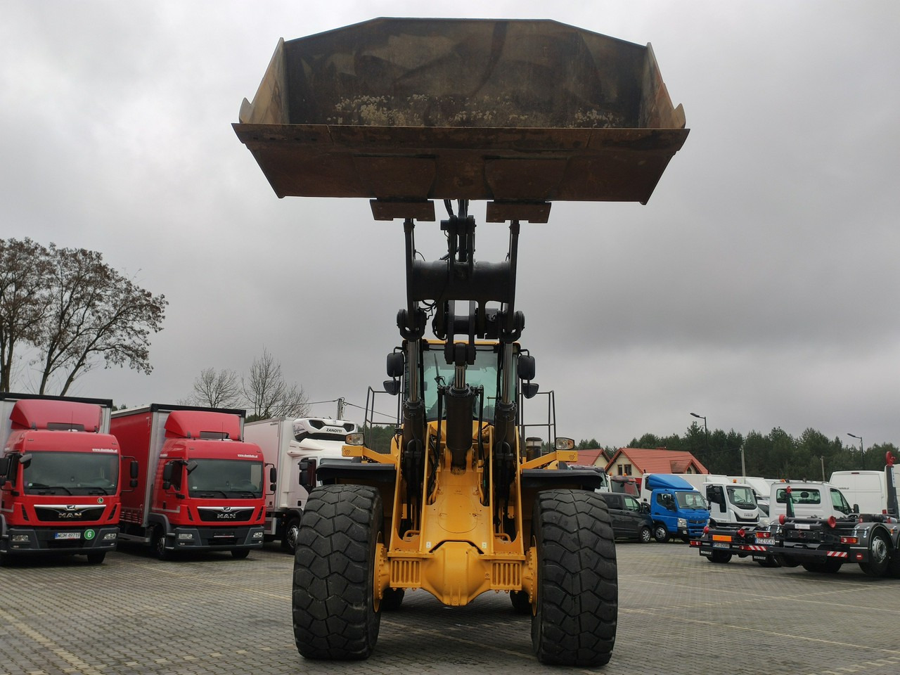 Volvo L 220G - Натоварувач на тркала: слика 4 Volvo L 220G - Натоварувач на тркала: слика 4